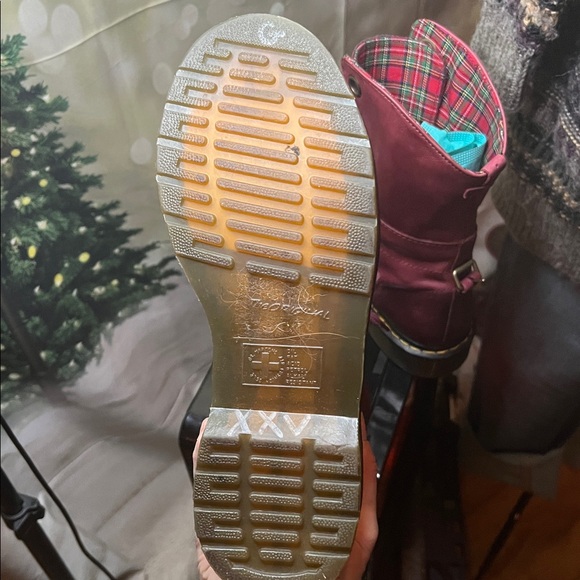 🥾 Dr Martens Amelia Boots Oxblood Red – Women’s 9W / EU 41 - Picture 6 of 6